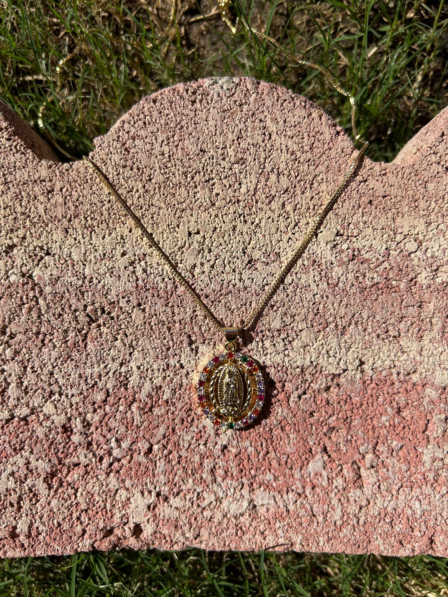 Medalla Necklace