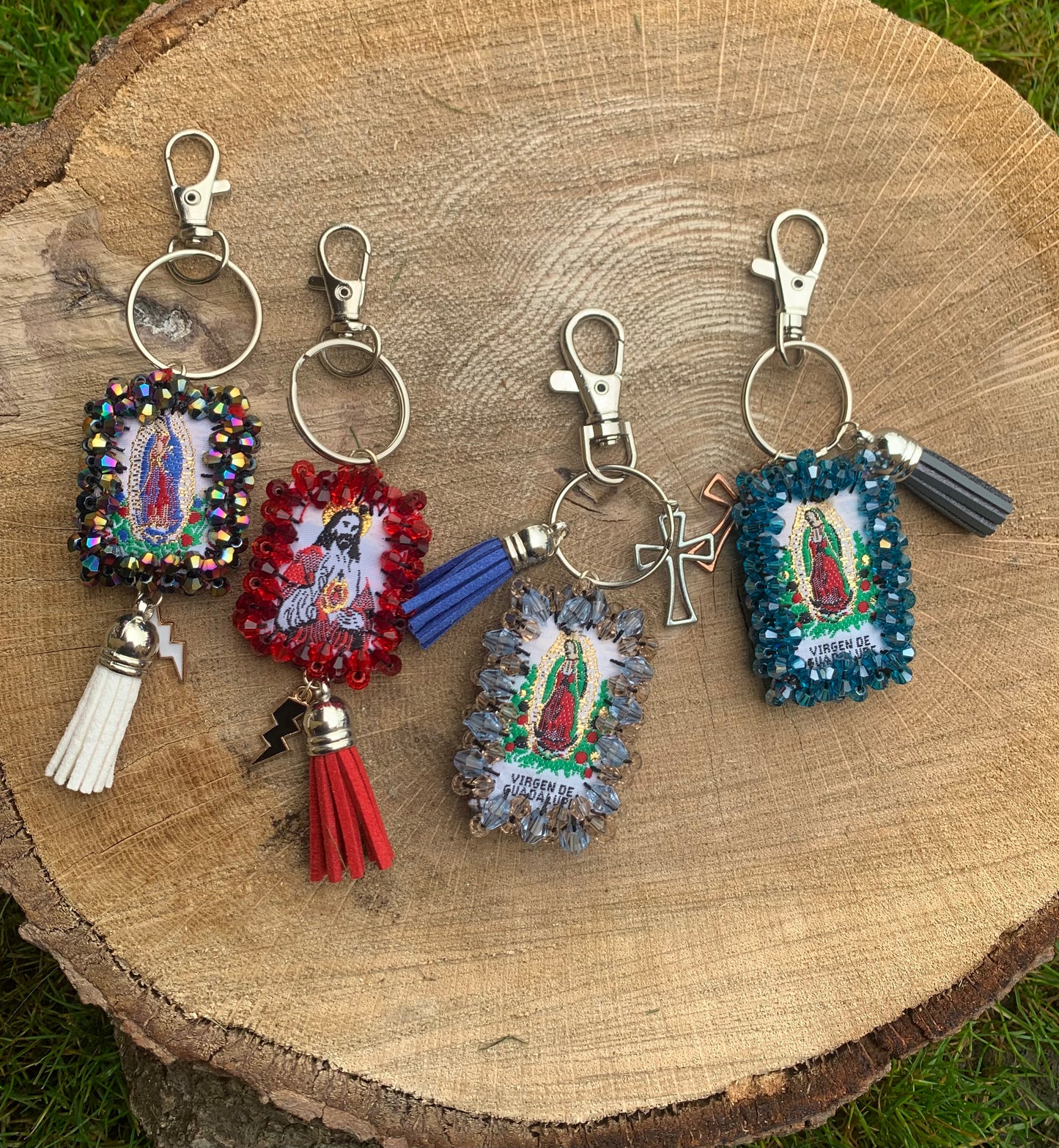 Escapulario Keychains
