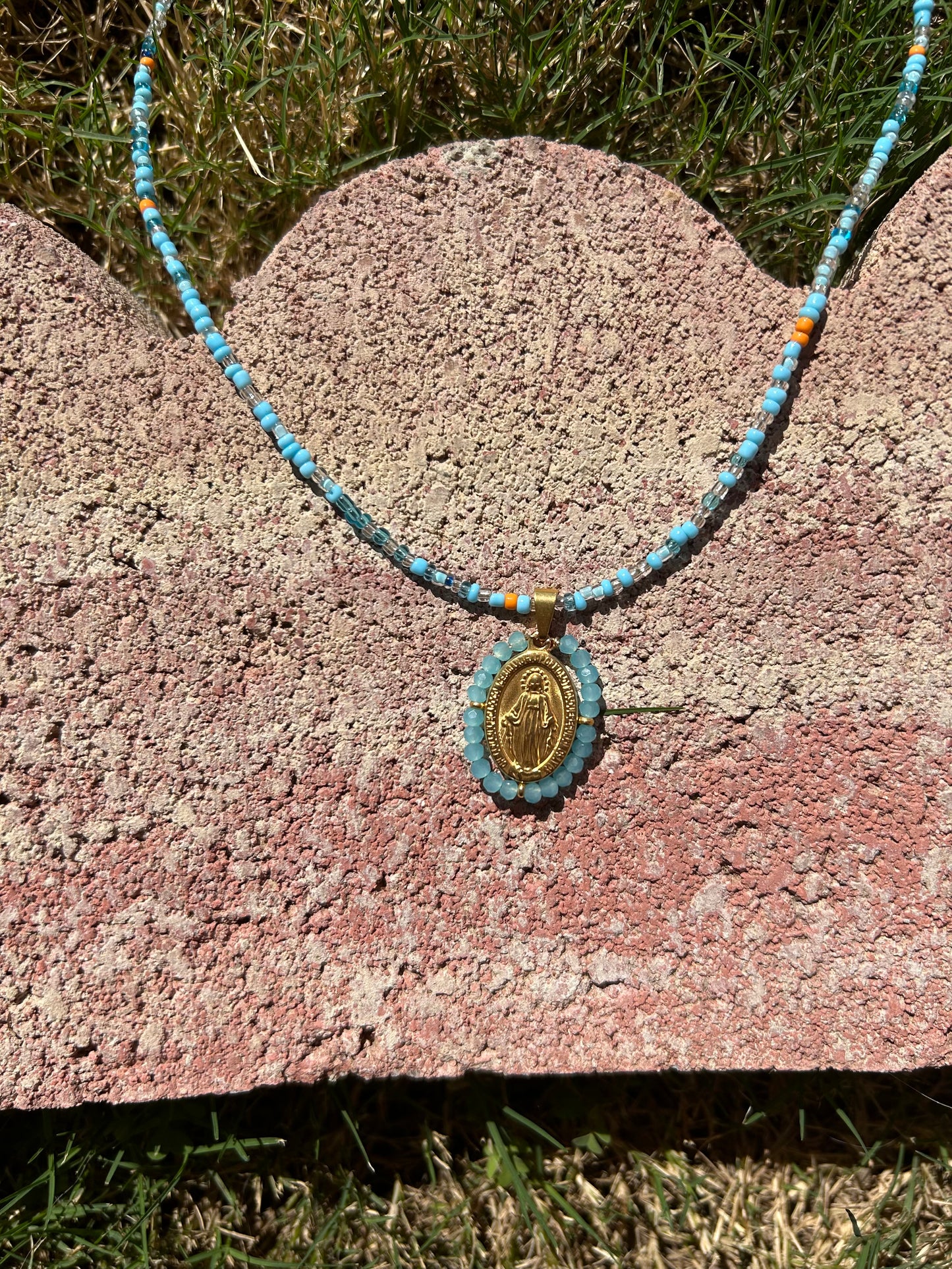 Medalla Necklace