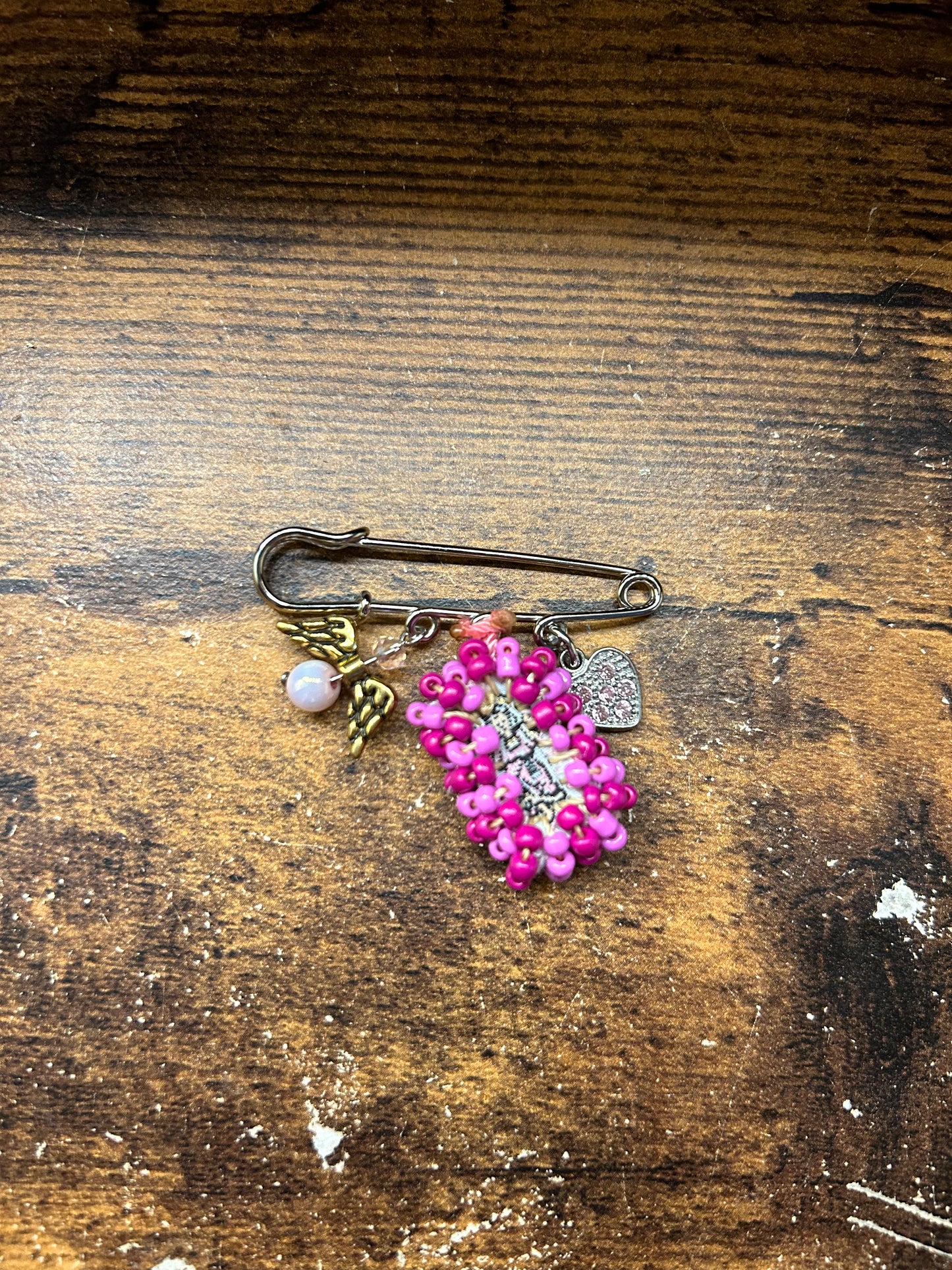 Pin de angelito